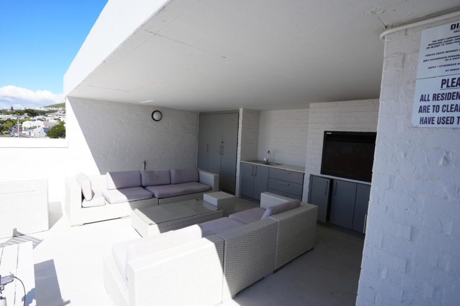 2 Bedroom Property for Sale in Cape Town City Centre Western Cape